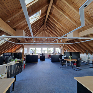 SOLANA Unternehmenssitz in Hoppgarten: Klimatisierte Büroräume unterm Dach